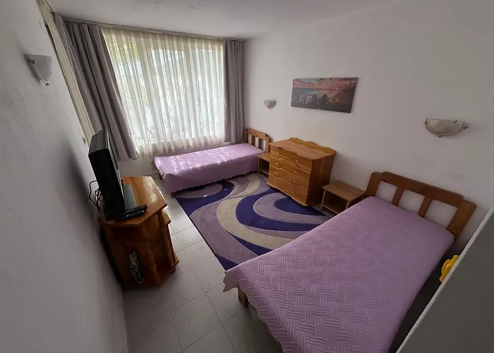 Maka - Balchik, Albena Village Zone Дом отдыха Балчик