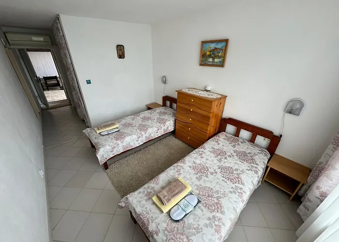 Maka - Balchik, Albena Village Zone Дом отдыха *