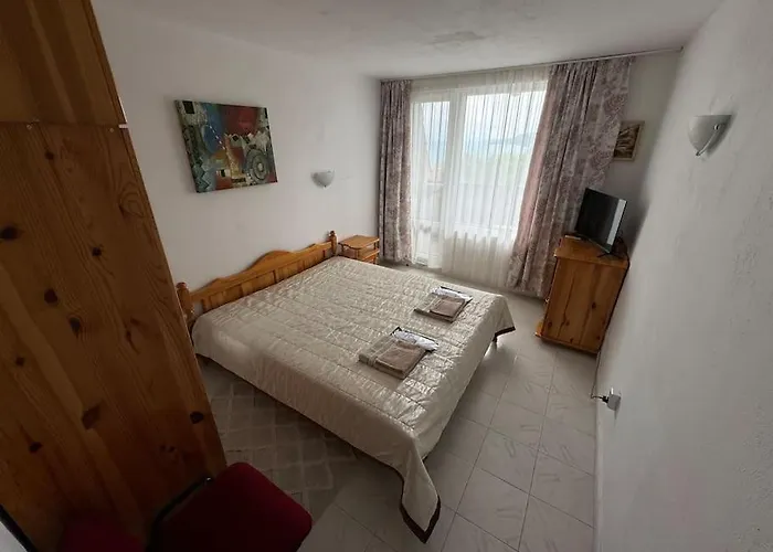 Maka - Balchik, Albena Village Zone Дом отдыха Балчик