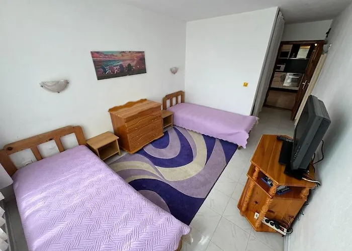 Maka - Balchik, Albena Village Zone * Балчик